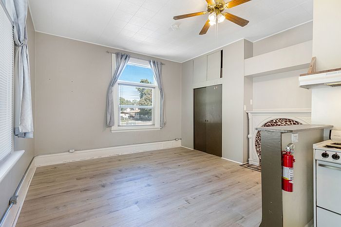 1st image of 444 Stephens Ave #2