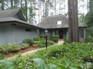 5 Hummingbird Ct, Hilton Head Island, SC 29926