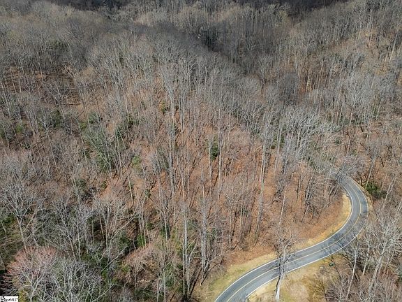 5th image of 301 Limestone Trl