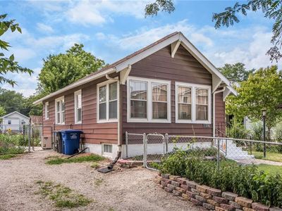 1324 Idaho St, Des Moines, IA, 50316