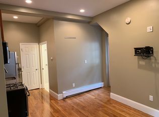 144 Mount Auburn St #2B, Cambridge, MA 02138