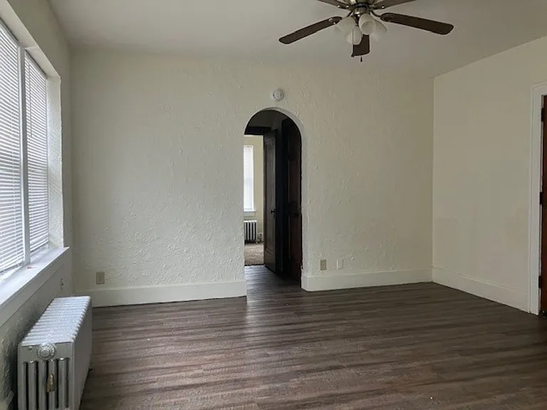 1108 Wisconsin Ave — Photo 3