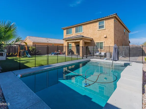 2415 E GILLCREST Road, Gilbert, AZ 85298