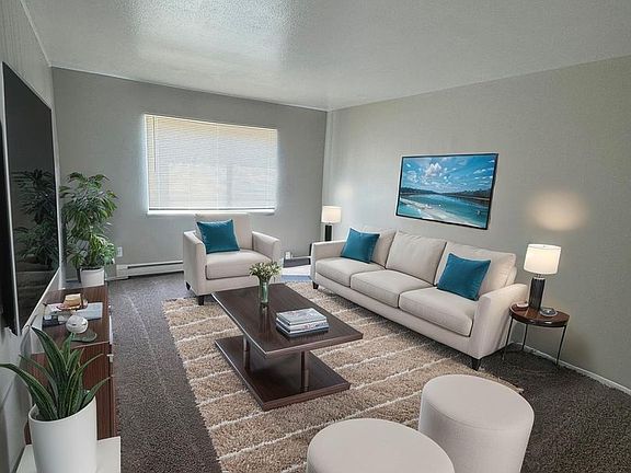 5th image of 3635 Michigan Ave APT 8