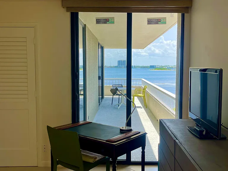 5550 N Ocean Dr #6D — Photo 28