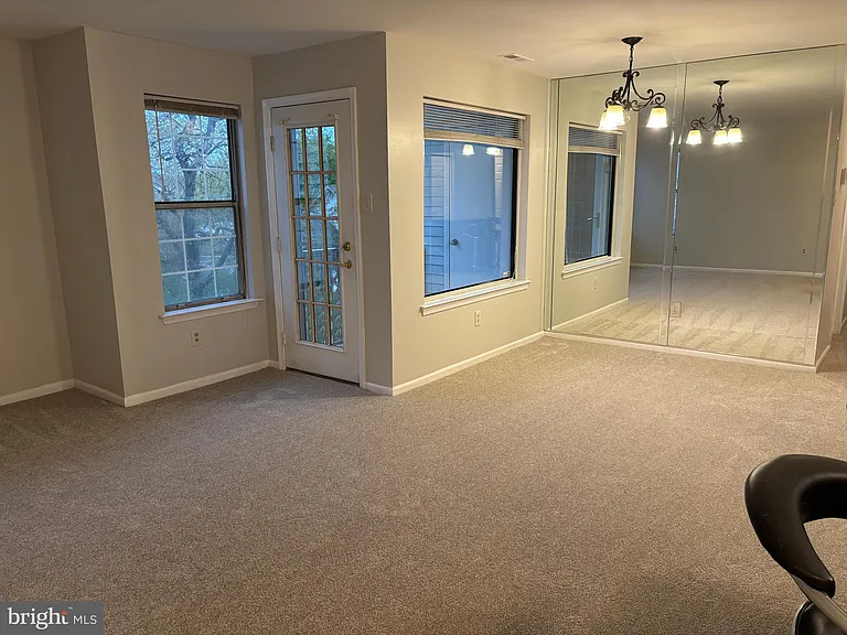 1807 Diamond Dr — Photo 8