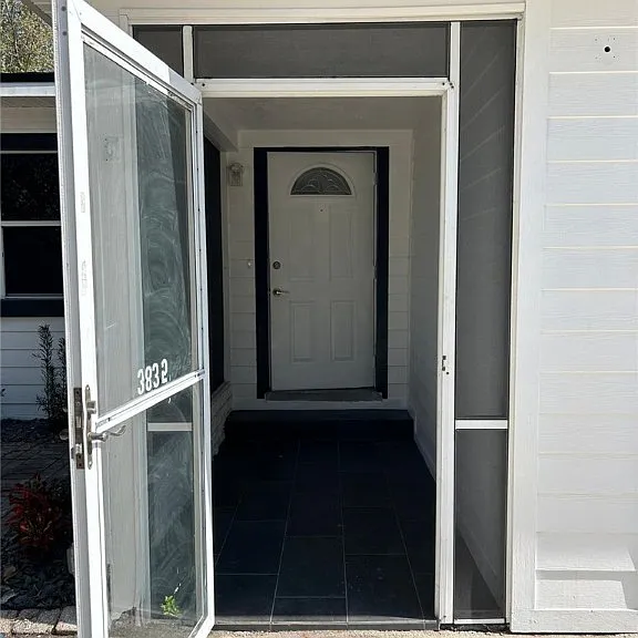 3835 Arlington St — Photo 2
