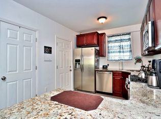 32 Van Rensselear St, Belleville, NJ 07109