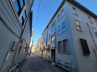 51 Card Aly #69, San Francisco, CA 94133