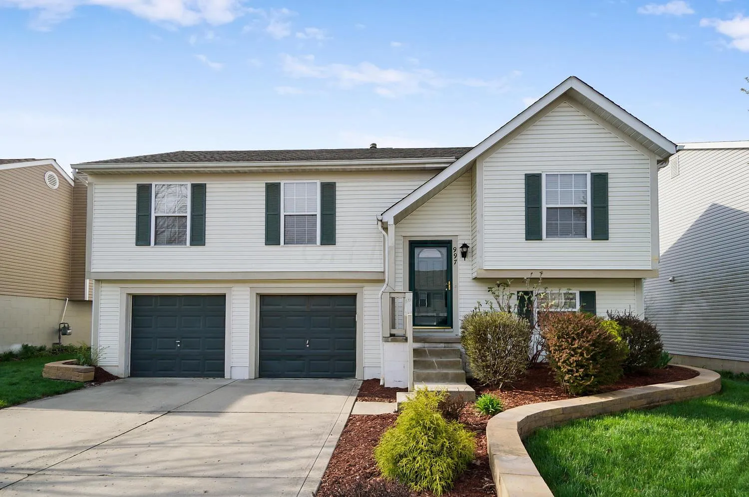 997 Gary Dr photo 1
