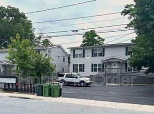 307 8th Ave E UNIT 203, Hendersonville, NC 28792