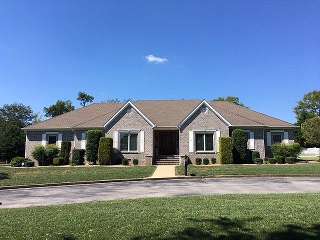 1st image of 90 Nathan Ln