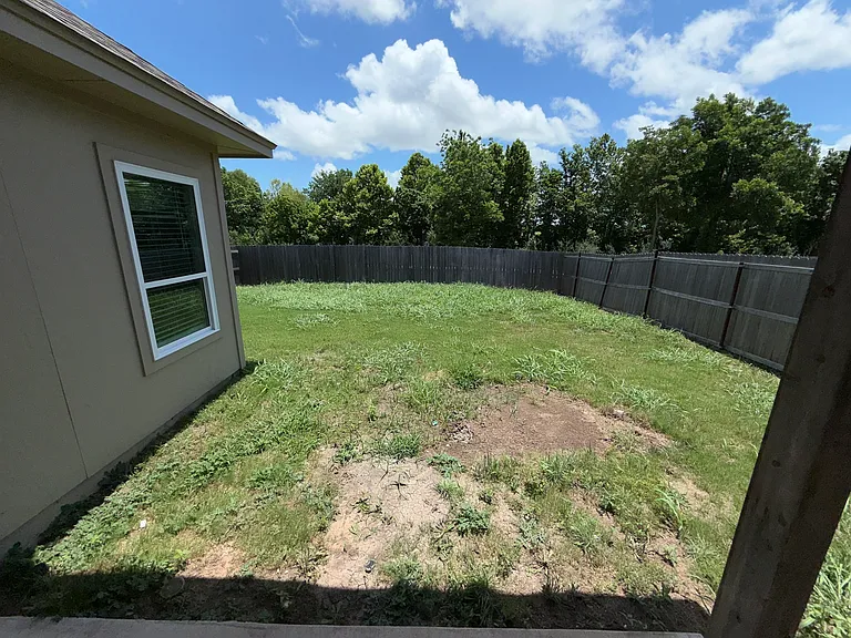 3230 Fenway Cir — Photo 17