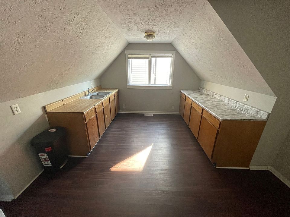 1st image of 321 S McKinley Ave #2