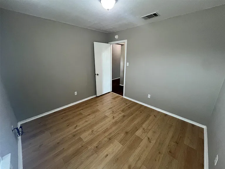12817 Chime Dr — Photo 6