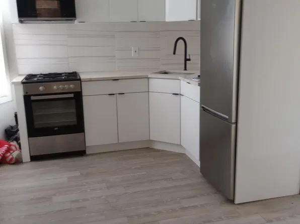 88 Wallis Ave, Jersey City, NJ