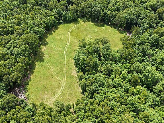 4th image of Indian Creek Rd