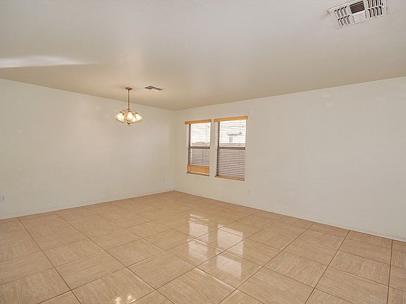5th image of 13657 W Ventura St