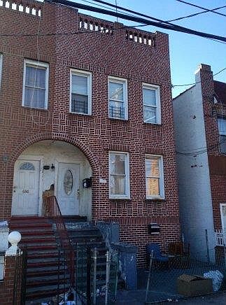 1st image of 684 E 98th St