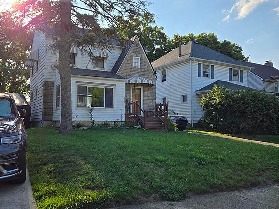 5th image of 637 S Roys Ave