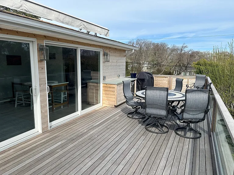 53 Grant Dr — Photo 12