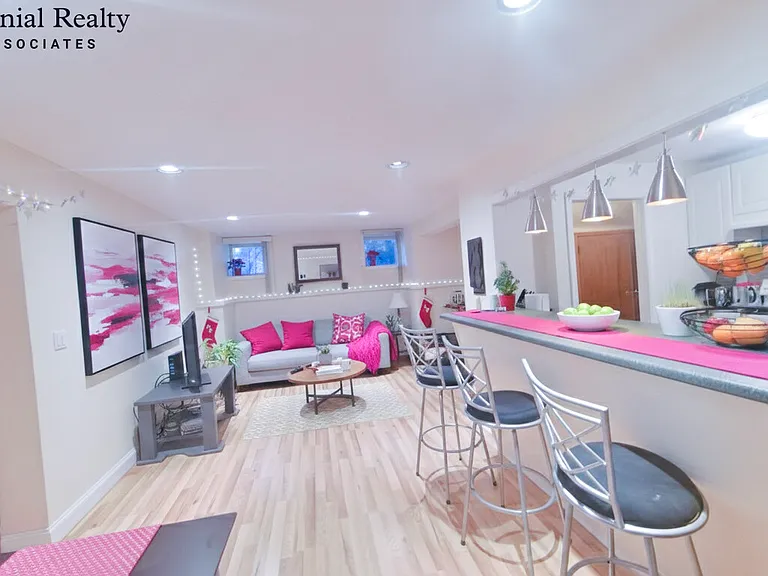 90 Pleasant St #1 — Photo 2