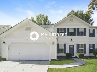 7533 Sparkleberry Dr, Indian Trail, NC 28079