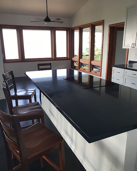 Kitchen island