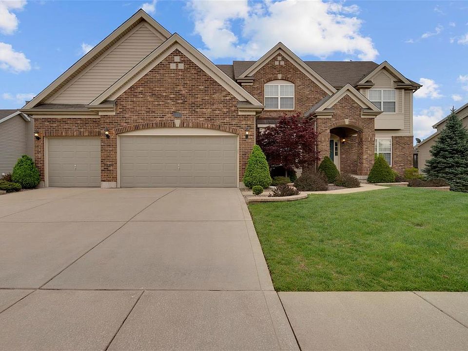 1st image of 22 Orchard Trace Ln