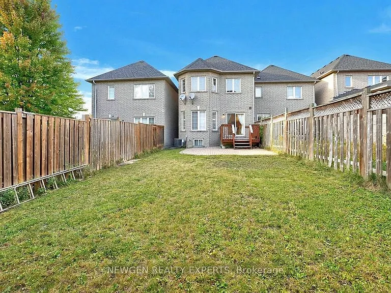 68 Root Cres E #UPPER — Photo 29