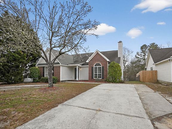 3rd image of 408 Thornfield Rd