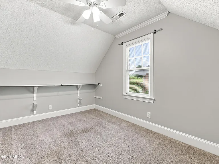 1707 Paramore Dr — Photo 24