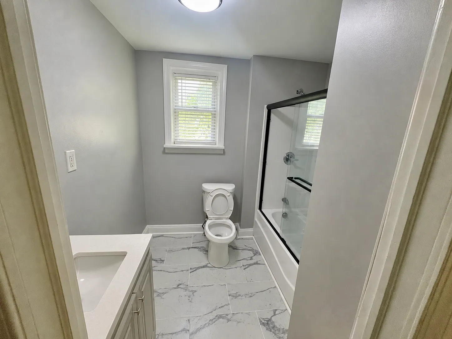 1 bed, 1000 sqft, $1,200 — Photo 4