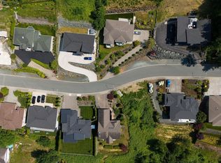 7287 Mount Thurston Dr, Chilliwack, BC V4Z0A3