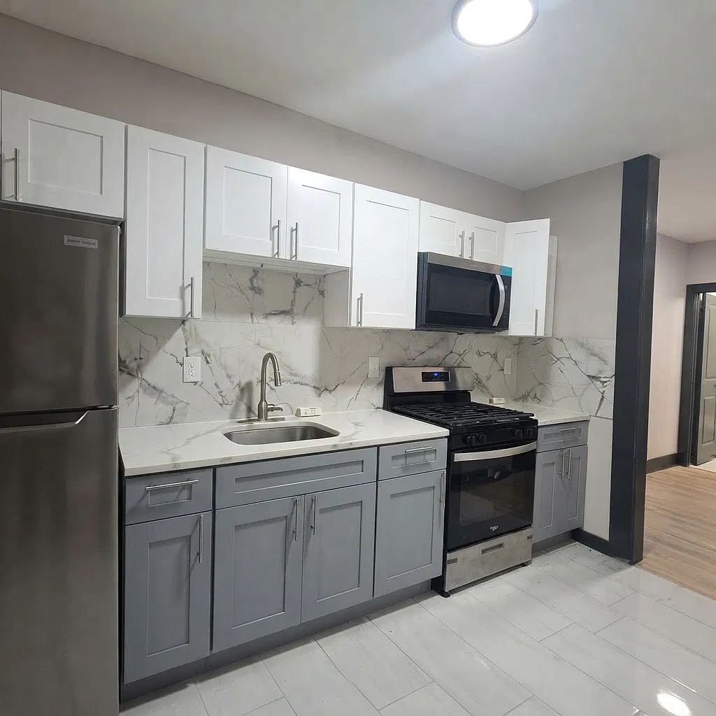 3 bed, 1100 sqft, $1,700 — Photo 4