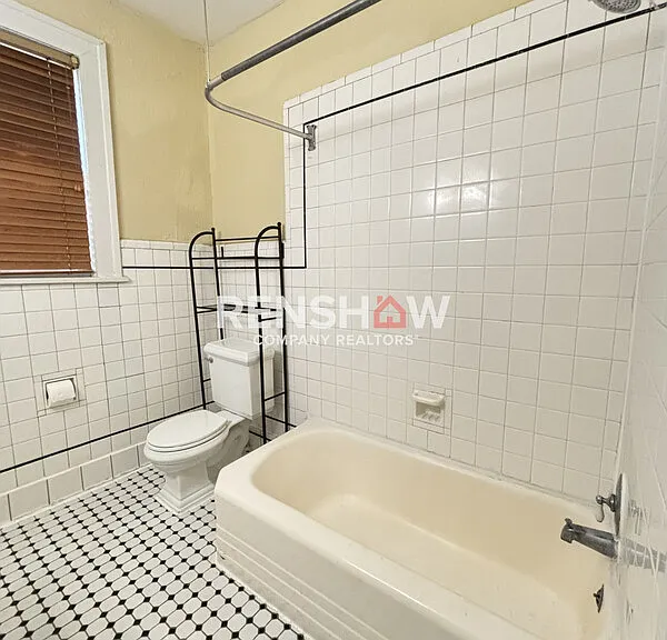 662 S McLean Blvd — Photo 22