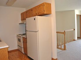 1405 2nd Ave SW, 1 beds  1.0 baths (624 sqft)
