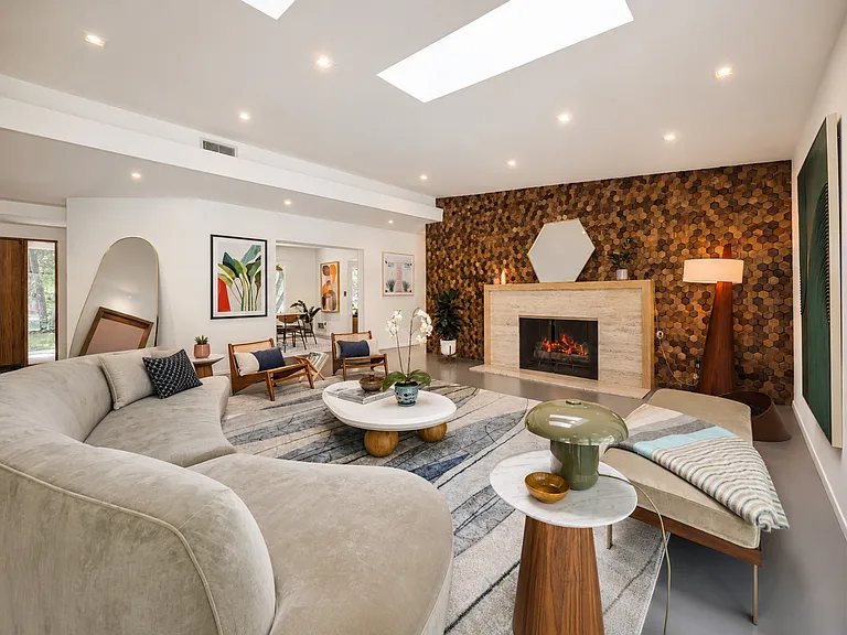 9410 Eden Dr — Photo 4