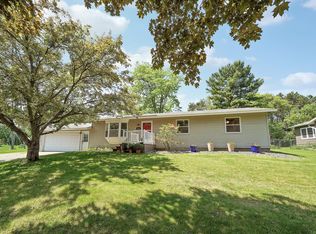 5810 Oldfield Ave N, Stillwater, MN 55082