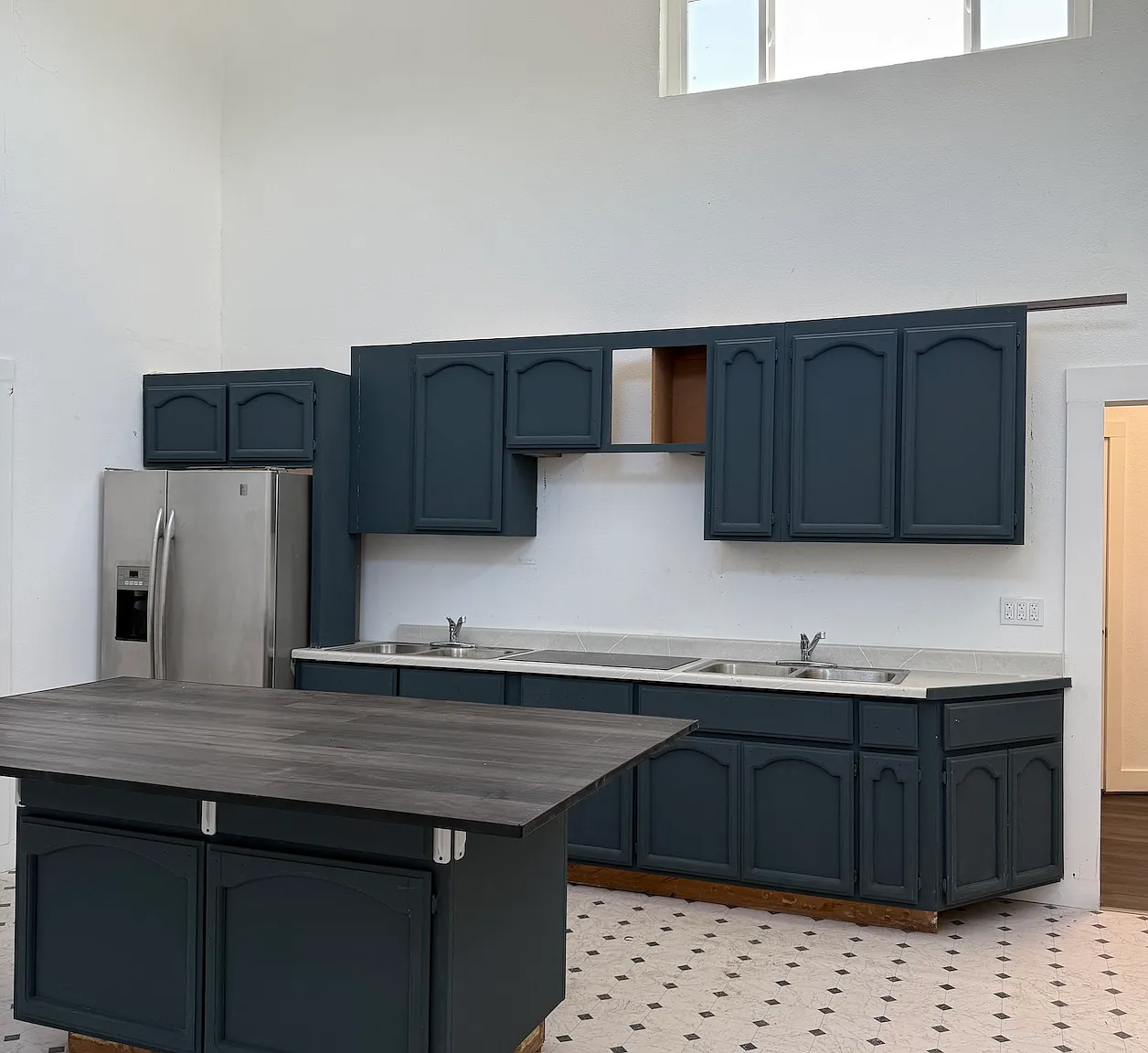 8 bed, 1728 sqft, $600 — Photo 4