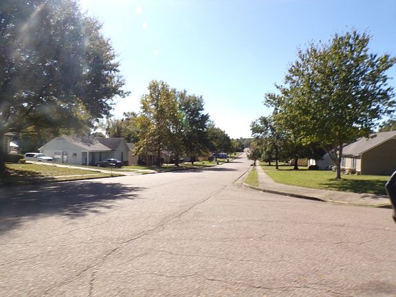 5th image of 4337 Rosswood Dr