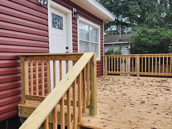 2nd image of 509 Famcee Ave