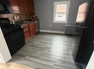 511 34th St APT 8, Union City, NJ 07087