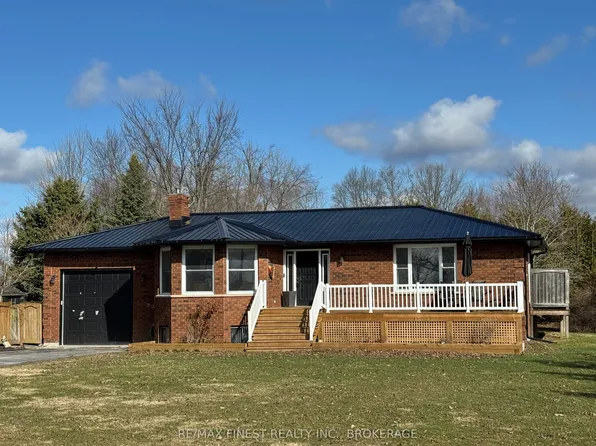 2055 Switzerville Rd, Loyalist, ON K7R 3K9