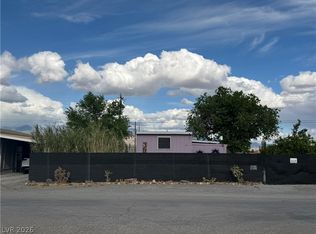 1081 S Comstock Cir E, Pahrump, NV 89048