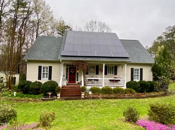 1506 Peace St, Henderson, NC 27536