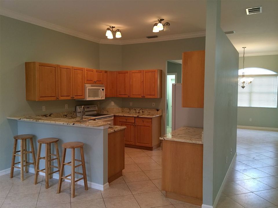 1st image of 980 Chesapeake Bay Ct