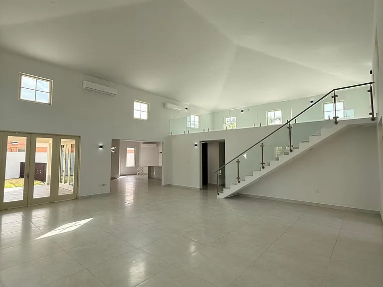 157 Jacintos Sabanera — Photo 2