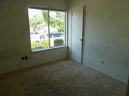 4th image of 2118 Cedarcrest Dr