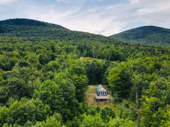 44 Look Road, New Vineyard, ME 04956